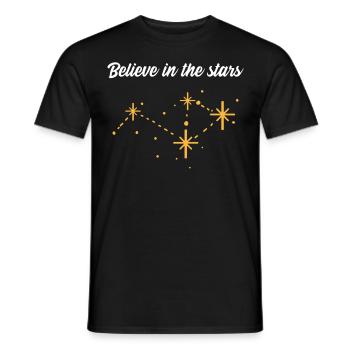 Believe in the stars - Astrology Horoscope - Männer T-Shirt - Schwarz - Vorne - AI Model Male 178 light (178cm)