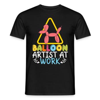 Ballonkünstler bei der Arbeit Twister Ballonmodell - Männer T-Shirt - Schwarz - Vorne - AI Model Male 178 light (178cm)