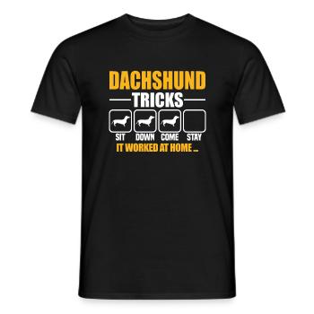 Dachshund Tricks - Männer T-Shirt - Schwarz - Vorne - AI Model Male 178 light (178cm)