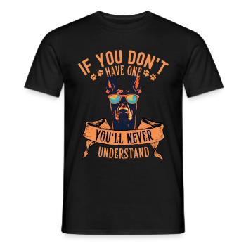 Dobermann mit sonnenbrille - Männer T-Shirt - Schwarz - Vorne - AI Model Male 178 light (178cm)