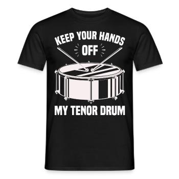 Tenor Schlagzeuger - Männer T-Shirt - Schwarz - Vorne - AI Model Male 178 light (178cm)