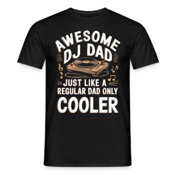 Super papa DJ, comme un papa normal - T-shirt homme - noir - Devant - AI Model Male 178 light (178cm)
