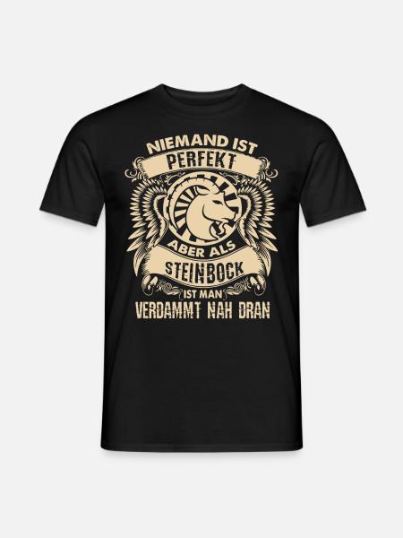 Sternzeichen Steinbock - ist perfekt - DE - Männer T-Shirt - Schwarz