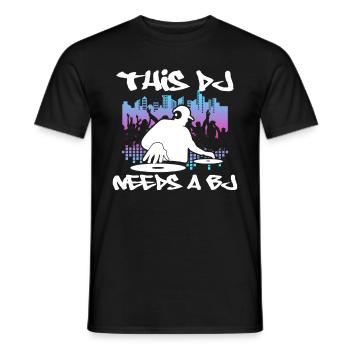 DJ Geschenk Musik Discjockey Disco Techno Rave - Männer T-Shirt - Schwarz - Vorne - AI Model Male 178 light (178cm)