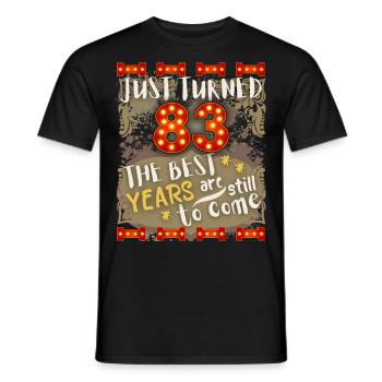 83. Geburtstag 83 Jahre alt Vintage-Design, Spruch - Männer T-Shirt - Schwarz - Vorne - AI Model Male 178 light (178cm)
