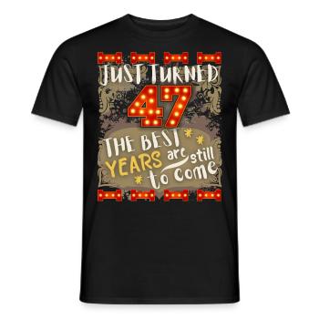 47. Geburtstag 47 Jahre alt Vintage-Design, Spruch - Männer T-Shirt - Schwarz - Vorne - AI Model Male 178 light (178cm)