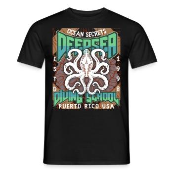 Tauchschule Plakat mit Tintenfisch, Krake-Oktopus - Männer T-Shirt - Schwarz - Vorne - AI Model Male 178 light (178cm)