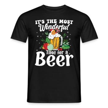 Christmas Time For A Beer - Männer T-Shirt - Schwarz - Vorne - AI Model Male 178 light (178cm)