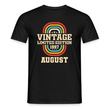 26. Geburtstag August Jahrgang 1997 Vintage - Männer T-Shirt - Schwarz - Vorne - AI Model Male 178 light (178cm)