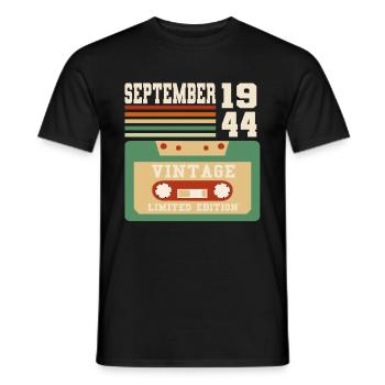 78th Birthday September Vintage 1945 Vintage - Men's T-Shirt - black - Front - AI Model Male 178 light (178cm)