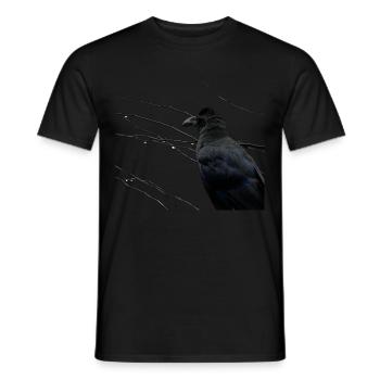Dark Thoughts - Raven in front of wet branches II - Männer T-Shirt - Schwarz - Vorne - AI Model Male 178 light (178cm)