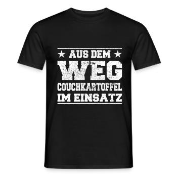 Hors du chemin Couch Potato en utilisation Design - T-shirt homme - noir - Devant - AI Model Male 178 light (178cm)