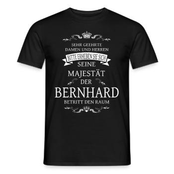 Seine Majestät der Bernhard betritt den Raum - Männer T-Shirt - Schwarz - Vorne - AI Model Male 178 light (178cm)