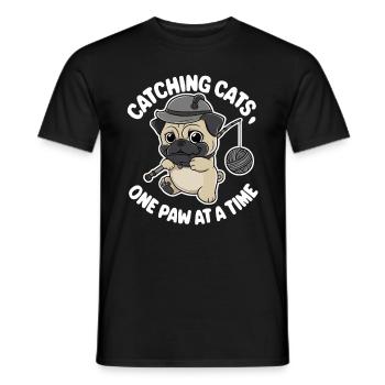 Mops Hundehalter Angler Angeln - Männer T-Shirt - Schwarz - Vorne - AI Model Male 178 light (178cm)
