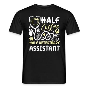 Half Coffee Half Veterinary Assistant - Männer T-Shirt - Schwarz - Vorne - AI Model Male 178 light (178cm)