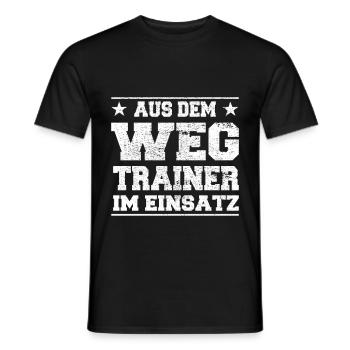 Aus dem Weg Trainer im Einsatz Design - Männer T-Shirt - Schwarz - Vorne - AI Model Male 178 light (178cm)
