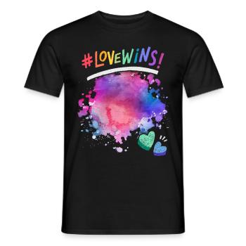 Spruch Love Wins! für LGBT, LGBTQ mit Herzen - Männer T-Shirt - Schwarz - Vorne - AI Model Male 178 light (178cm)