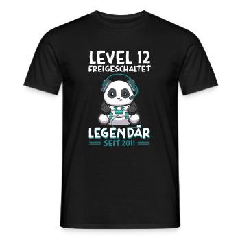 Level 12 Jahre Geburtstagsshirt Panda Gamer 2013 - Männer T-Shirt - Schwarz - Vorne - AI Model Male 178 light (178cm)