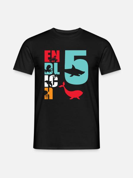 Finally 5 Shark Fish - Men's T-Shirt - black