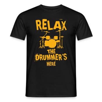 Drummer Ist Da Schlagzeug Schlagzeuger Geschenk - Männer T-Shirt - Schwarz - Vorne - AI Model Male 178 light (178cm)