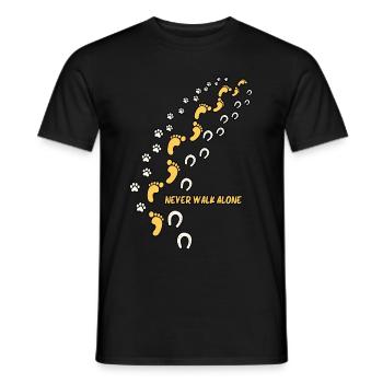 Drôle Ne jamais marcher seul Chien Amoureux Chiens Empreintes de pas - T-shirt homme - noir - Devant - AI Model Male 178 light (178cm)