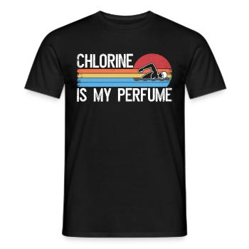 Lustig Schwimmen Schwimmer Chlorine Is My Perfume - Männer T-Shirt - Schwarz - Vorne - AI Model Male 178 light (178cm)