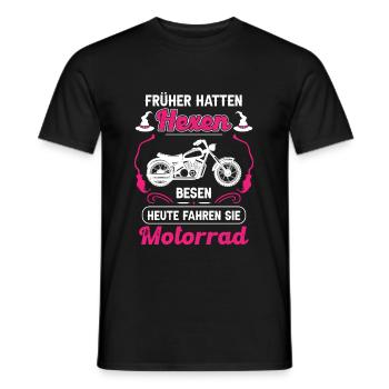 Früher hatte Hexe Besen heute fahren sie Motorrad - Männer T-Shirt - Schwarz - Vorne - AI Model Male 178 light (178cm)