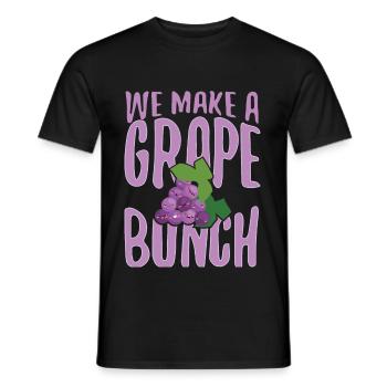 We Make Grape Bunch - Männer T-Shirt - Schwarz - Vorne - AI Model Male 178 light (178cm)