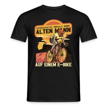 Unterschätze niemals einen alten Mann Pedelec - Männer T-Shirt - Schwarz - Vorne - AI Model Male 178 light (178cm)