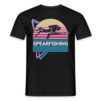 Speerfischen Speerfischer Retro Geschenk - Männer T-Shirt - Schwarz - Vorne - AI Model Male 178 light (178cm)
