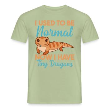 Collectionneur de lézard amoureux des reptiles - T-shirt homme - vert sauge - Devant - AI Model Male 178 light (178cm)
