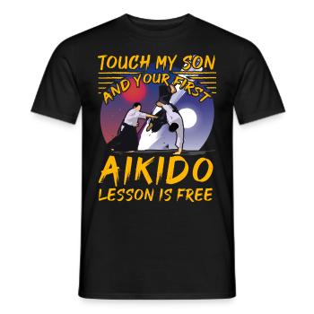 Touch my Son und Ihre erste Aikido-Stunde ist kostenlos - Männer T-Shirt - Schwarz - Vorne - AI Model Male 178 light (178cm)
