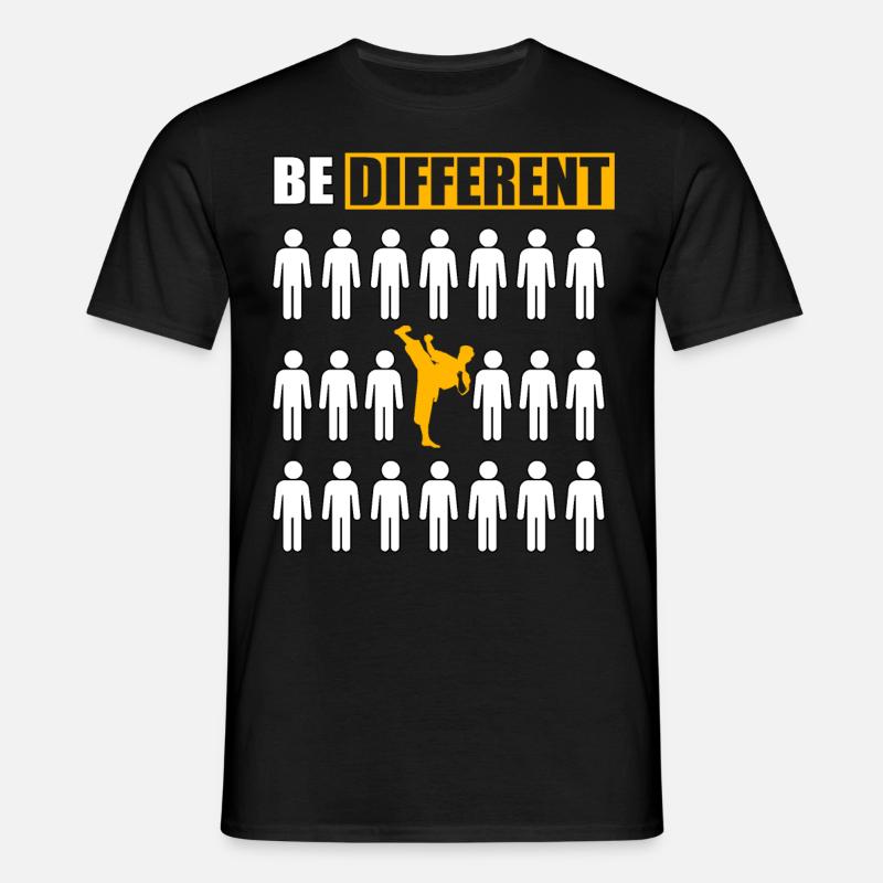 Sei anders Taekwondo - Männer T-Shirt - Schwarz