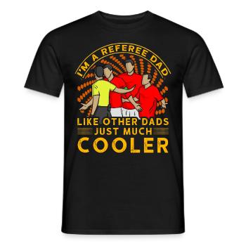 Je suis un père arbitre comme les autres pères, juste beaucoup plus cool - T-shirt homme - noir - Devant - AI Model Male 178 light (178cm)