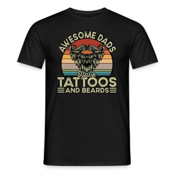 Tolle Väter haben Tattoos und Bärte - Männer T-Shirt - Schwarz - Vorne - AI Model Male 178 light (178cm)