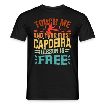 Berühre mich und deine erste Capoeira-Lektion ist kostenlos - Männer T-Shirt - Schwarz - Vorne - AI Model Male 178 light (178cm)