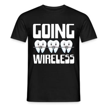 Witziger Zahnspangen Spruch - Männer T-Shirt - Schwarz - Vorne - AI Model Male 178 light (178cm)