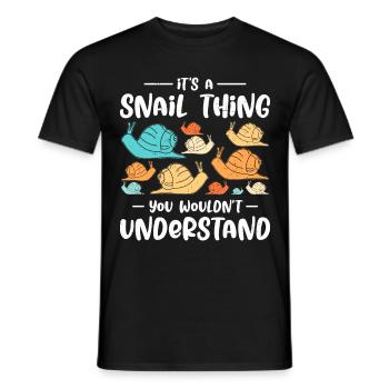 Witziger Schnecken Spruch - Männer T-Shirt - Schwarz - Vorne - AI Model Male 178 light (178cm)
