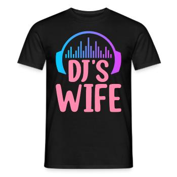 DJ's Wife Disc Jockey Plattenspieler - Männer T-Shirt - Schwarz - Vorne - AI Model Male 178 light (178cm)