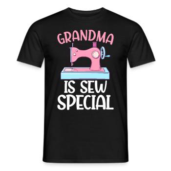 Nähen Oma Nähmaschine Oma Sew Special - Männer T-Shirt - Schwarz - Vorne - AI Model Male 178 light (178cm)