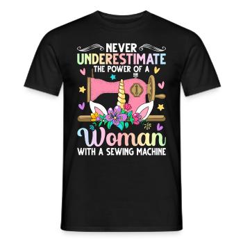 Le pouvoir d’une femme avec une couturière à la machine à coudre - T-shirt homme - noir - Devant - AI Model Male 178 light (178cm)