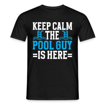 Pool Cleaner Keep Calm The Pool Guy Is Here - Männer T-Shirt - Schwarz - Vorne - AI Model Male 178 light (178cm)