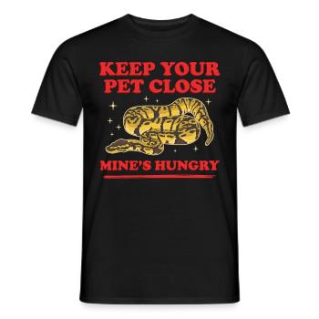 King Python Snake Python Gift - Men's T-Shirt - black - Front - AI Model Male 178 light (178cm)