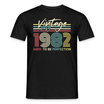 geboren im Juli 1982 - Männer T-Shirt - Schwarz - Vorne - AI Model Male 178 light (178cm)