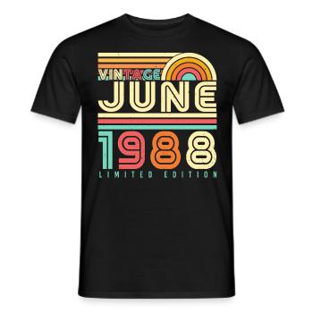 Salutations d’anniversaire 1988 Juin - T-shirt homme - noir - Devant - AI Model Male 178 light (178cm)