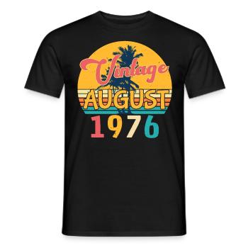 1976 August Vintage - Männer T-Shirt - Schwarz - Vorne - AI Model Male 178 light (178cm)