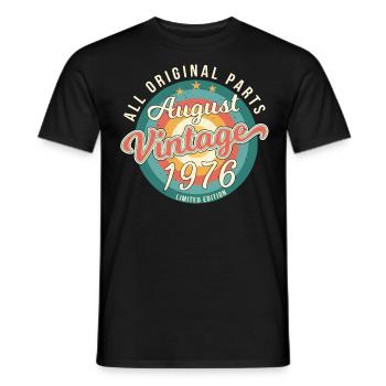 August 1976 Geschenkidee - Männer T-Shirt - Schwarz - Vorne - AI Model Male 178 light (178cm)