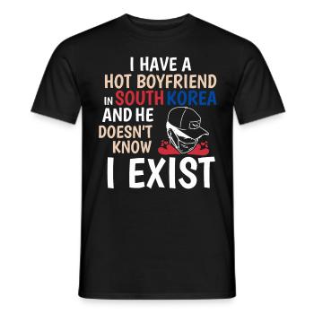 Lustig, ich habe einen Freund in Südkorea Kpop Kdr - Männer T-Shirt - Schwarz - Vorne - AI Model Male 178 light (178cm)