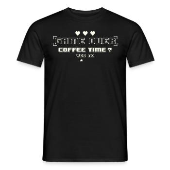 Game Over Coffee Time Funny Gaming Quote - Männer T-Shirt - Schwarz - Vorne - AI Model Male 178 light (178cm)