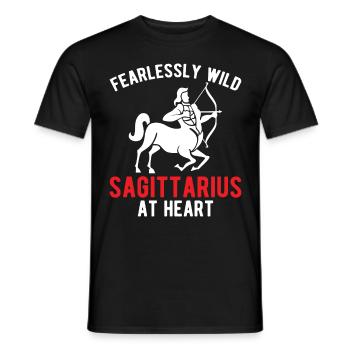 Fearlessly Wild Sagittarius at Heart Funny Zodiac - Männer T-Shirt - Schwarz - Vorne - AI Model Male 178 light (178cm)